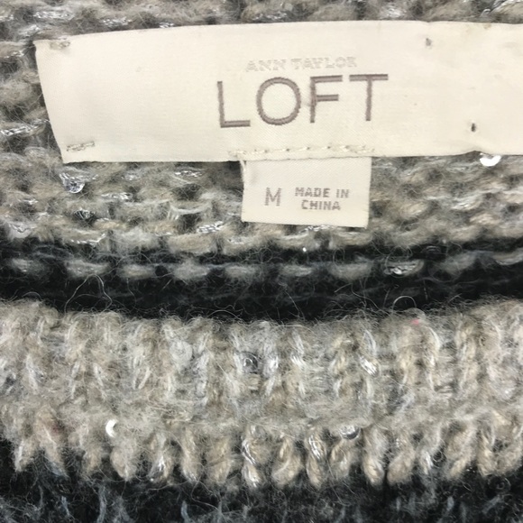 Ann Taylor LOFT Striped Sweater Size Medium - Picture 5 of 8